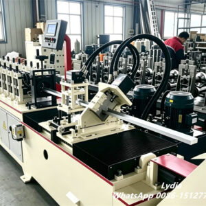 Screenshot Hydraulic decoiler for trailer plank production