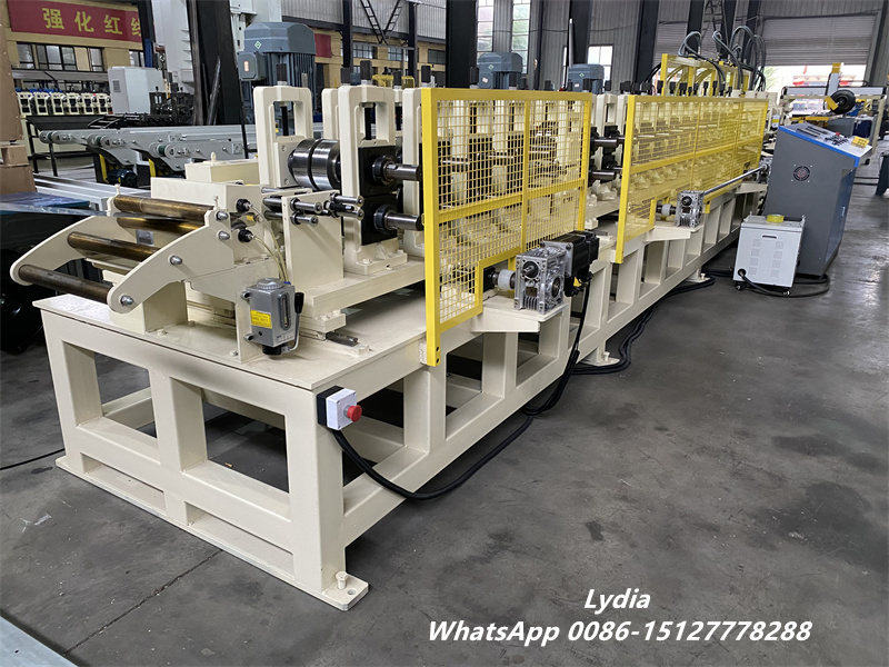 High-speed drywall metal stud roll forming machine with PLC control system