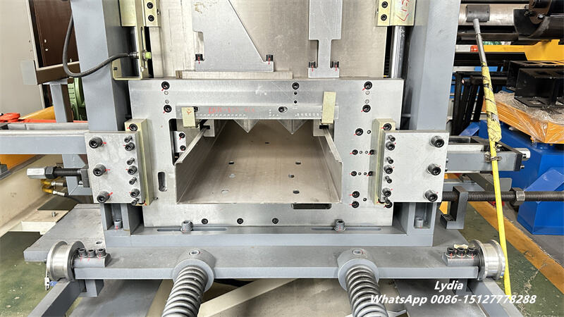 Hydraulic Punching and Pre Shearing Unit of C Z Purlin Machine