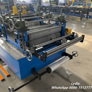 Cassette Facade04 steel sheet leveling and feeding system 3+4+3 rollers for facade cassette roll forming machine