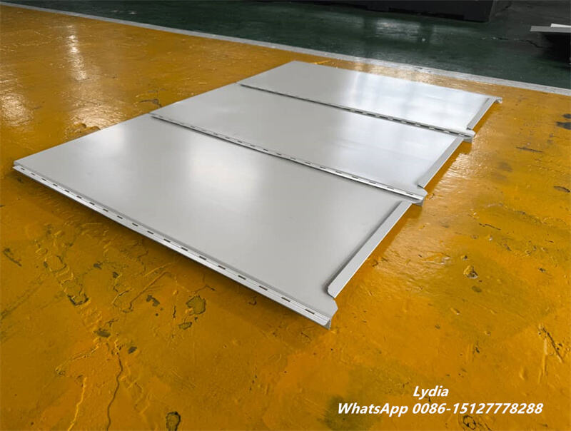 Standing seam roofing machine manufacturing concealed fastener metal panels
