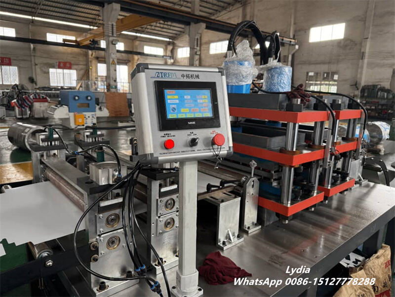 Automatic standing seam metal roof panel machine with PLC control system
