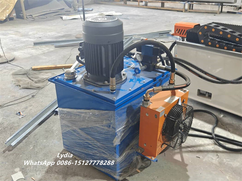 Omega furring channel production line with servo cutting system
