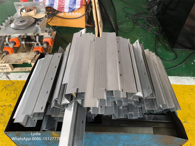 Metal Louver Roll Former