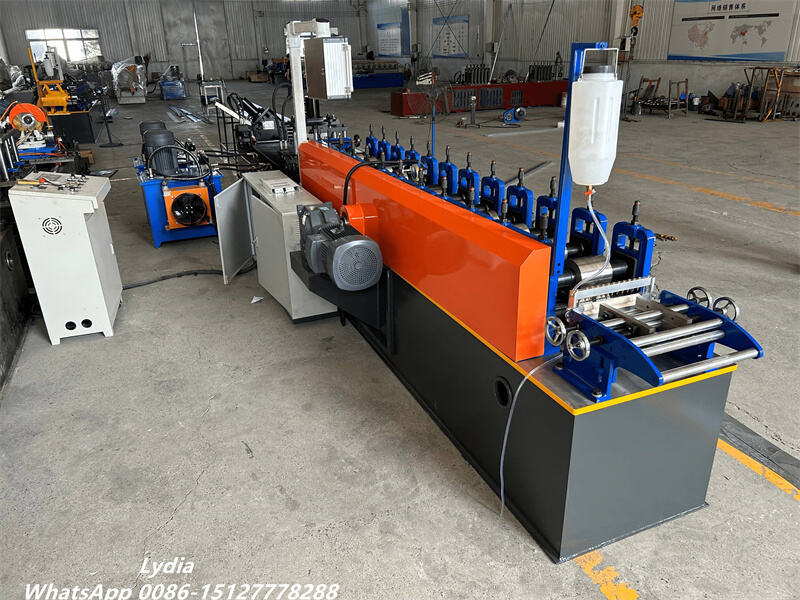 Automatic light steel roll forming machine